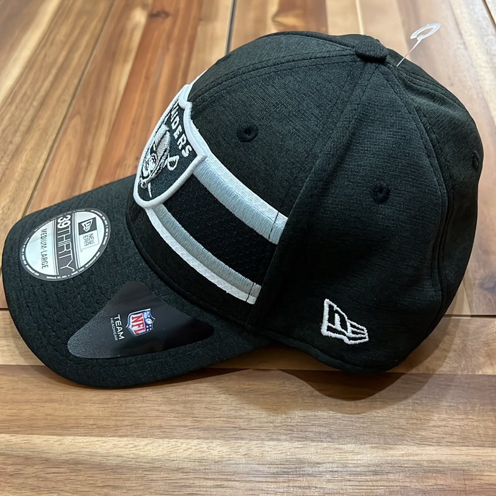 Raiders hat - Picture 2 of 5